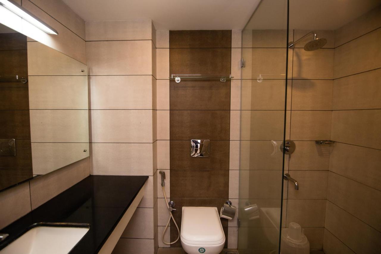 Hotel Kapilavasthu Palakkad Eksteriør billede